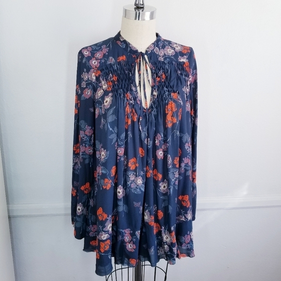 Free People | Flowy floral Tunic‎ Top s - Picture 5 of 16